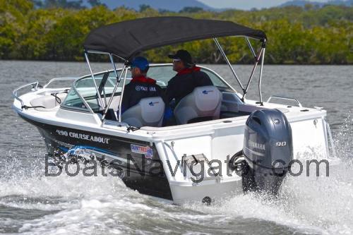 Quintrex 490 Cruiseabout fiche technique et avis